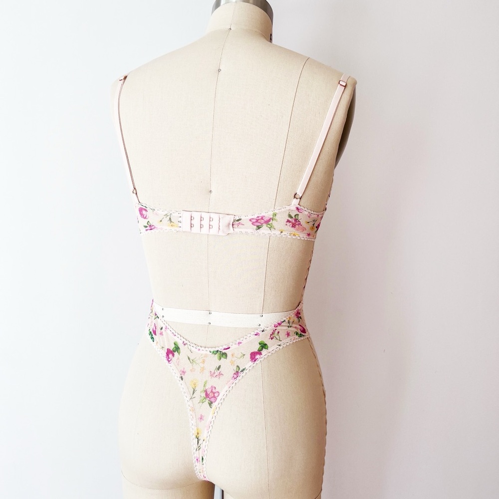 Victoria's Secret Spring Bouquet Lace-Up Wicked Balconette Teddy Coquette - Picture 3 of 8